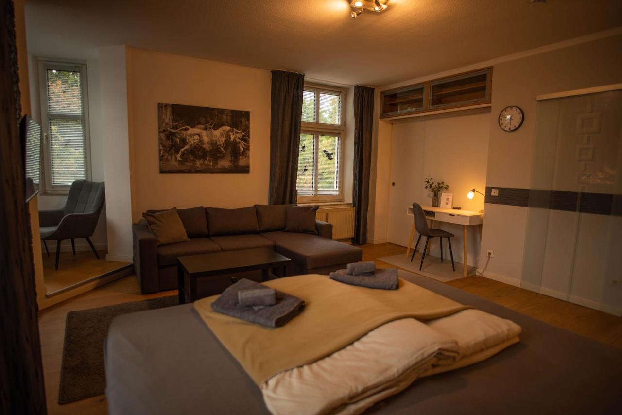 Residenz Am Kurpark - Ferienwohnungen In Zentraler Lage I Privatparkplatz バート・ローテンフェルデ エクステリア 写真